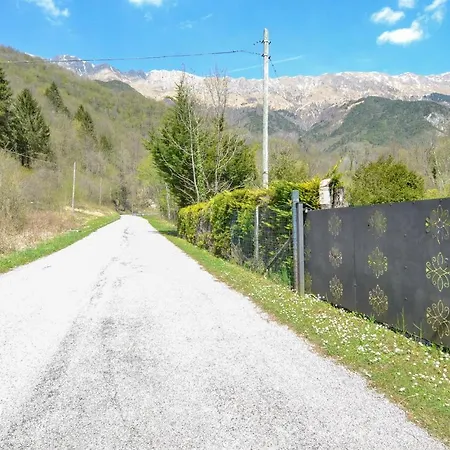 1 Bedroom Beautiful In Hébergement de vacances Taipana