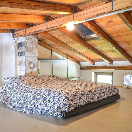 1 Bedroom Beautiful In Hébergement de vacances