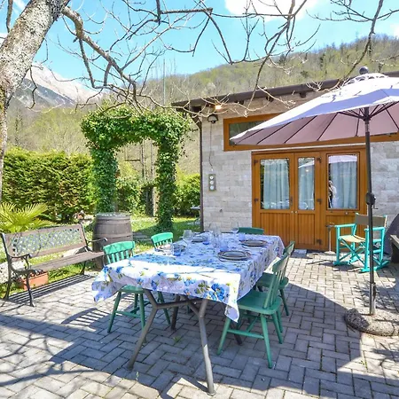 Holiday home 1 Bedroom Beautiful In Taipana