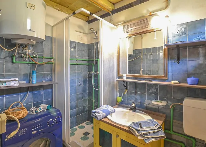 Nyaraló 1 Bedroom Beautiful In Taipana